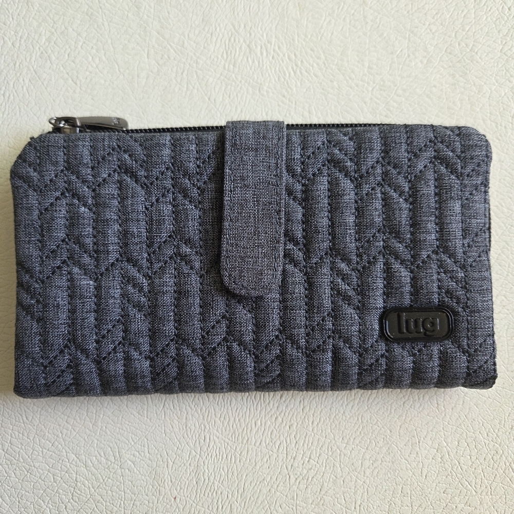 Lug Tram RFID Wallet in Heather Gray.